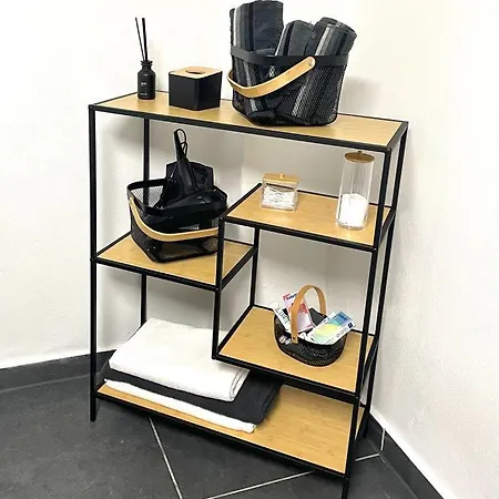 Stilvolles Designappartment Mit Terasse & Garten Im Idylischem Apartman