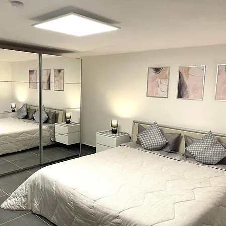 Apartman Stilvolles Designappartment Mit Terasse & Garten Im Idylischem Bindlach