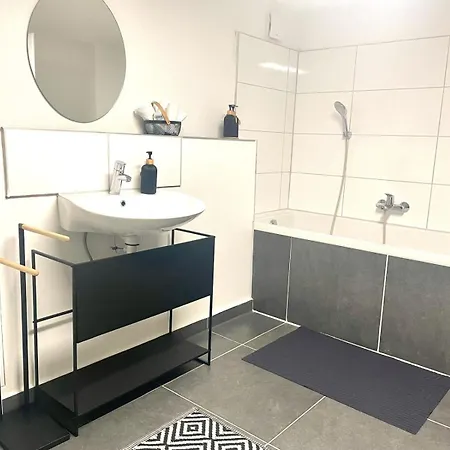 Stilvolles Designappartment Mit Terasse & Garten Im Idylischem * Bindlach