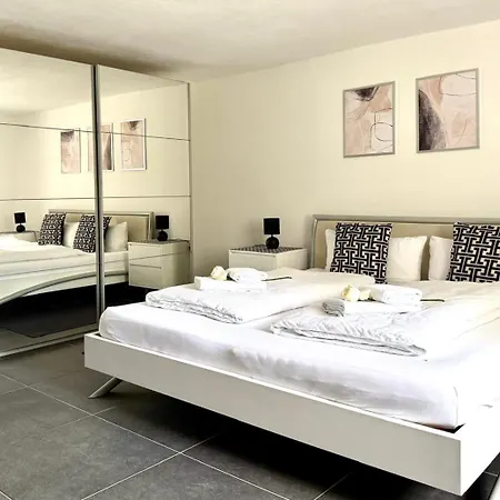Stilvolles Designappartment Mit Terasse & Garten Im Idylischem * Bindlach