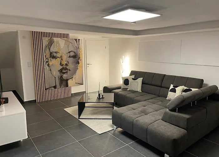 Apartman Stilvolles Designappartment Mit Terasse & Garten Im Idylischem Bindlach
