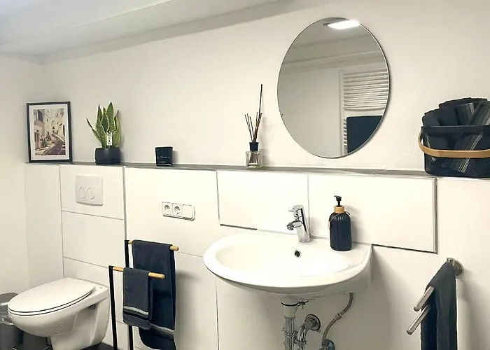Stilvolles Designappartment Mit Terasse & Garten Im Idylischem Appartement