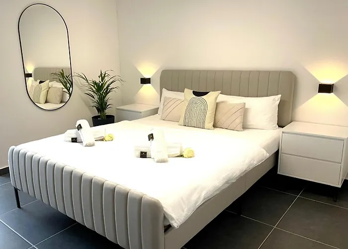 Stilvolles Designappartment Mit Terasse & Garten Im Idylischem Appartement *