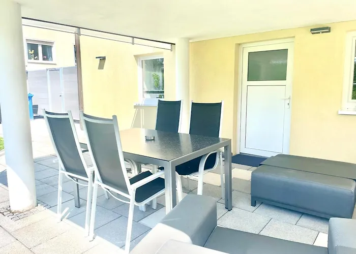 Appartement Stilvolles Designappartment Mit Terasse & Garten Im Idylischem *
