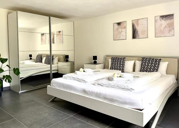 Stilvolles Designappartment Mit Terasse & Garten Im Idylischem * Bindlach