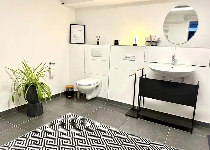 Stilvolles Designappartment Mit Terasse & Garten Im Idylischem Appartement *